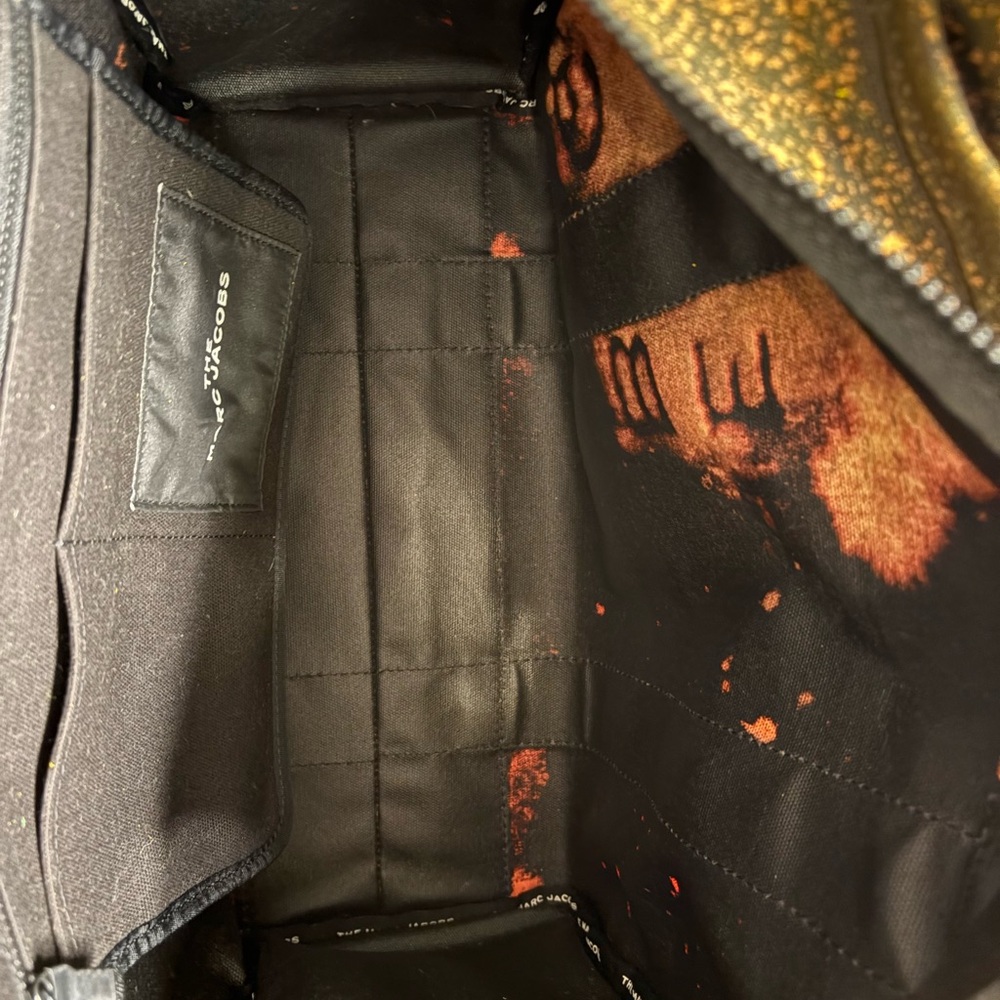 Large Marc Jacobs Eye of the Universe The Tote Bag - Picture 7 of 10